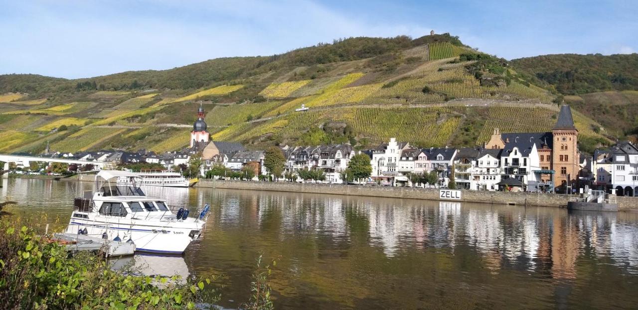 Mosel-Appartements Nehren 첼 안 데어 모젤 외부 사진