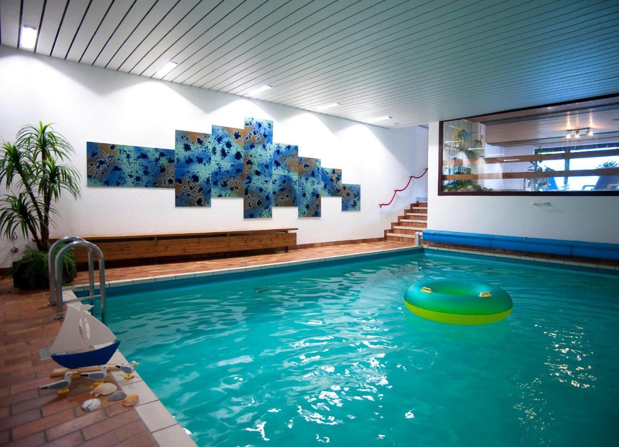 Mosel-Appartements Nehren 첼 안 데어 모젤 외부 사진